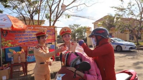 THỜI SỰ 6H SÁNG 11/2/2023: Hôm nay, kỷ niệm 75 năm Công an nhân dân  học tập, thực hiện 6 điều Bác Hồ dạy.