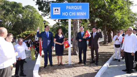 Chủ tịch Quốc hội:  Công viên Hồ Chí Minh là công trình có ý nghĩa lịch sử, văn hóa tại Thủ đô Lahabana (21/4/2023)