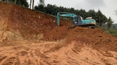 Ngang nhiên san gạt đất trái phép ở Đại Sơn (Yên Bái) (30/4/2023)