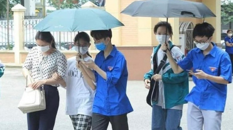 Tuyển sinh lớp 10: Còn nhiều cánh cửa khác ngoài trường công (14/04/2023)