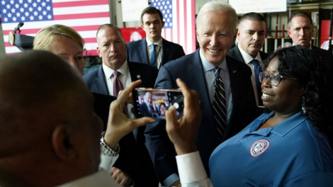 Tổng thống Mỹ Joe Biden tái tranh cử và những thách thức mới (27/4/2023)