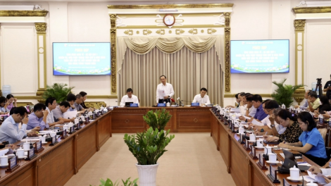 Tăng trưởng Quý 1 của TP.HCM thấp có phần do sự trì trệ của bộ máy hành chính? (1/4/2023)
