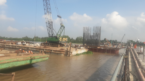Công trình xây dựng cầu Rạch Miễu 2 “ chạy đua” với thời gian (25/4/2023)
