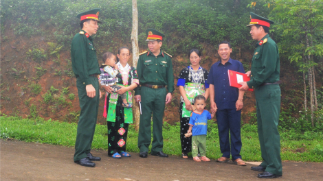 “Sao đỏ” trên dãy Phu Xai Lai Leng (25/4/2023)