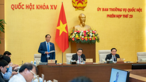 THỜI SỰ 12H TRƯA 10/5/2023: Các thành viên Ủy ban TVQH đề nghị khắc phục tình trạng đùn đẩy, né tránh, sợ trách nhiệm khi cho ý kiến dự thảo báo cáo tổng hợp ý kiến, kiến nghị của cử tri và nhân dân gửi đến kỳ họp thứ 5, Quốc hội khóa 15.
