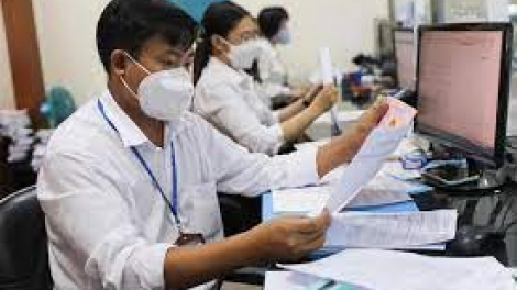 THỜI SỰ 18H CHIỀU 2/5/2023: Các bộ, ngành, địa phương đã tinh giản hơn 79.000 người trong giai đoạn 2015-2022.
