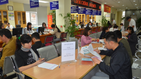 Lấy người dân làm trung tâm trong chuyển đổi số ngành ngân hàng (28/5/2023)