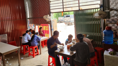 Chợ phiên “vắng” dần bát rượu (16/5/2023)