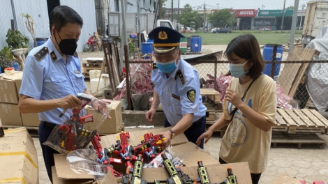 Tăng cường kiểm tra, phát hiện và ngăn chặn đồ chơi bạo lực, bảo vệ trẻ em (26/5/2023)