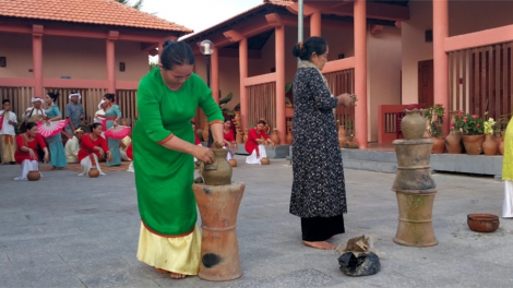 Ninh Thuận: Kết nối di sản để phát triển du lịch vùng đồng bào Chăm (23/5/2023)
