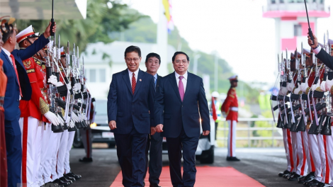 THỜI SỰ 18H CHIỀU 9/5/2023: Thủ tướng Phạm Minh Chính và đoàn đại biểu Việt Nam tới Indonesia, bắt đầu tham dự các hoạt động trong khuôn khổ Hội nghị Cấp cao Hiệp hội các quốc gia Đông Nam Á lần thứ 42.