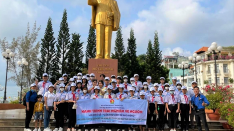 Đội viên Cần Thơ thi đua làm theo lời Bác dạy (15/5/2023)