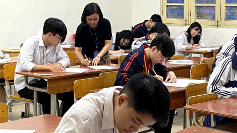 THỜI SỰ 12H TRƯA 30/6/2023: Sau kì thi tốt nghiệp THPT, Bộ GD và ĐT sẽ mở hệ thống tuyển sinh giúp thí sinh làm quen với việc đăng ký, điều chỉnh nguyện vọng xét tuyển CĐ-ĐH, từ 3/7-6/7
