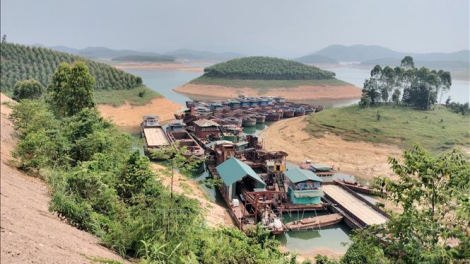 THỜI SỰ 21H30 ĐÊM 14/6/2023: Mực nước hồ Thác Bà, tại Yên Bái xuống thấp kỷ lục trong khoảng hơn 20 năm qua, khiến người nuôi trồng thuỷ sản trên lòng hồ điêu đứng.