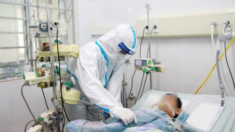 Chuyển Covid-19 sang bệnh nhóm B: Bệnh nhân không còn được điều trị miễn phí (14/6/2023)