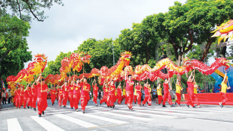 Loạt bài Người Hà Nội văn minh, thanh lịch: “Chất” Hà Nội– Hun đúc tinh hoa: <br>- Bài 3: Xây dựng con người có nhân cách, lối sống đẹp (29/6/2023)