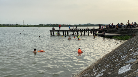 Phòng chống đuối nước cho trẻ em - Đừng “mất bò mới lo làm chuồng” (21/6/2023)