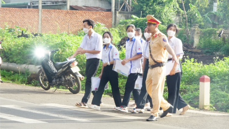 Đắk Lắk: An ninh thắt chặt trong buổi thi đầu tiên (28/6/2023)