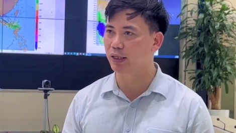 Áp thấp nhiệt đới chuẩn bị vào Biển Đông (14/7/2023)