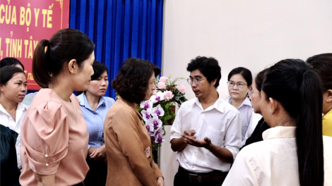 Cần sắp xếp đúng vị trí việc làm, chế độ phụ cấp của đội ngũ làm công tác dân số (21/7/2023)