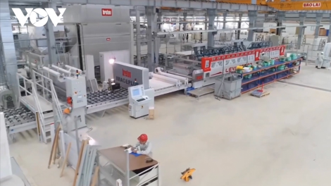 Giải pháp tháo gỡ khó khăn để doanh nghiệp phục hồi sản xuất kinh doanh (12/7/2023)