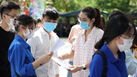 Xét tuyển đại học 2023: Nhiều trường đại học công bố điểm sàn xét tuyển (21/07/2023)