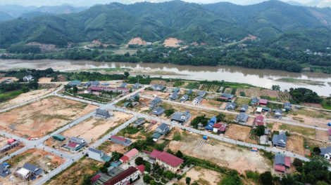 Gấp rút di dân tái định cư sân bay, Lào Cai có khả năng “cất cánh” vào cuối nhiệm kì? (12/7/2023)