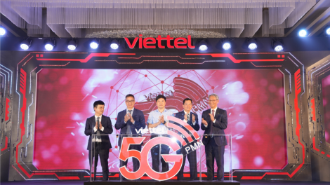 Nhà máy thông minh đầu tiên tại Việt Nam vận hành bằng mạng riêng 5G do Viettel cung cấp (20/7/2023)