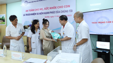 Cứu sống trẻ sơ sinh non tháng, bệnh lý nặng, hiếm gặp (11/07/2023)