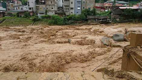 Còn tùy tiện san đồi bạt núi phá rừng, càng hứng chịu hậu quả thiên tai (8/8/2023)