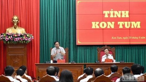 THỜI SỰ 12H TRƯA 20/8/2023: Thủ tướng Phạm Minh Chính làm việc với lãnh đạo chủ chốt tỉnh Kon Tum về tình hình phát triển kinh tế - xã hội.