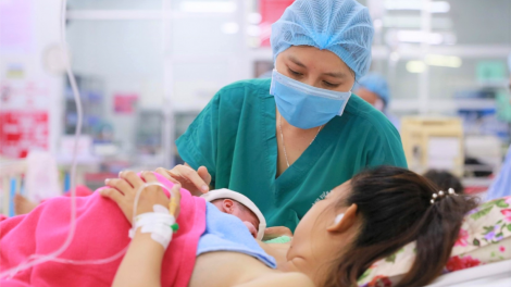 Tỷ suất tử vong mẹ - trẻ sơ sinh giảm mạnh, ngành Sản Phụ khoa Việt Nam trờ thành “điểm sáng” hợp tác quốc tế (27/8/2023)