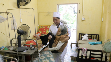 Chuyện về người phụ nữ cả đời gắn bó với trại phong (24/8/2023)
