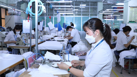 Tháng 11 sẽ thương lượng cụ thể mức điều chỉnh lương tối thiểu vùng năm 2024 (12/8/2023)