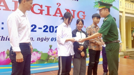 Làm gì để lớp trẻ không nhạt Đảng, khô Đoàn – Thực tiễn từ Sơn La<br> Bài 2: Mỗi đảng viên là một người truyền cảm hứng (27/9/2023)