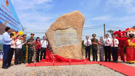 Quảng Ninh: Đồng bào dân tộc thiểu số 2 xã biên giới vui mừng có đường mới đúng dịp Quốc khánh (2/9) (1/9/2023)