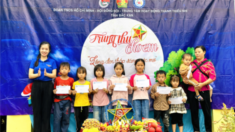 Lồng đèn thắp sáng ước mơ cho trẻ em vùng cao Bắc Kạn (28/9/2023)