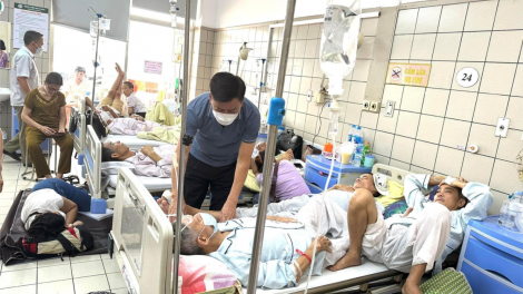 Bệnh viện quả tải bệnh nhân, nhưng cơ sở 2 vẫn chưa đi vào hoạt động (12/9/2023)