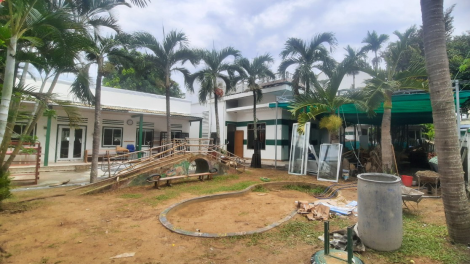 Ngay đầu năm học mới Trường quốc tế đóng cửa, ôm 14 tỷ đồng học phí đã thu (7/9/2023)