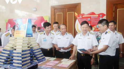 Cán bộ chính trị Hải quân phải là những người có bản lĩnh vững vàng, sâu sát cơ sở (15/01/2024)