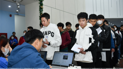 Tuyển sinh 2024: Hàng loạt trường đại học bắt đầu cuộc đua tuyển sinh sớm (25/1/2024)