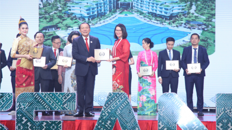 Việt Nam đoạt nhiều giải thưởng Du lịch ASEAN 2024 (27/1/2024)