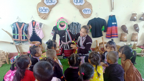 Đồng bào Lai Châu giữ gìn nét đẹp văn hóa dân tộc (04/1/2023)