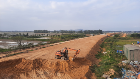 Vì sao tốc độ tăng trưởng kinh tế của Hà Tĩnh đứng đầu khu vực Bắc Trung Bộ? (23/1/2024)