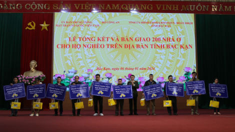 Bàn giao 200 ngôi nhà cho hộ nghèo tỉnh Bắc Kạn (06/1/2024)