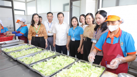 Đảm bảo an toàn thực phẩm trong dịp Tết - người tiêu dùng đóng vai trò chủ đạo (16/1/2024)