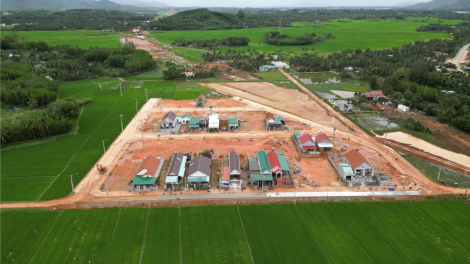 Đón Tết trong nhà mới ở khu tái định cư cao tốc Bắc-Nam (31/1/2024)