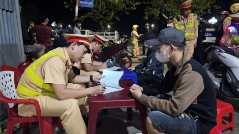 Bình Định: Xử lý vi phạm giao thông không có vùng cấm (23/1/2024)