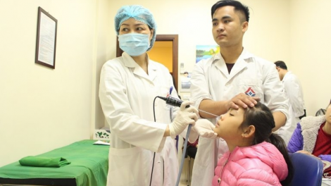 Rét đậm, rét hại, cẩn trọng biến chứng viêm phổi ở trẻ nhỏ (27/1/2024)