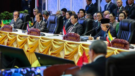 Philippines kêu gọi đẩy nhanh đàm phán về Bộ Quy tắc ứng xử ở Biển Đông (11/10/2024)